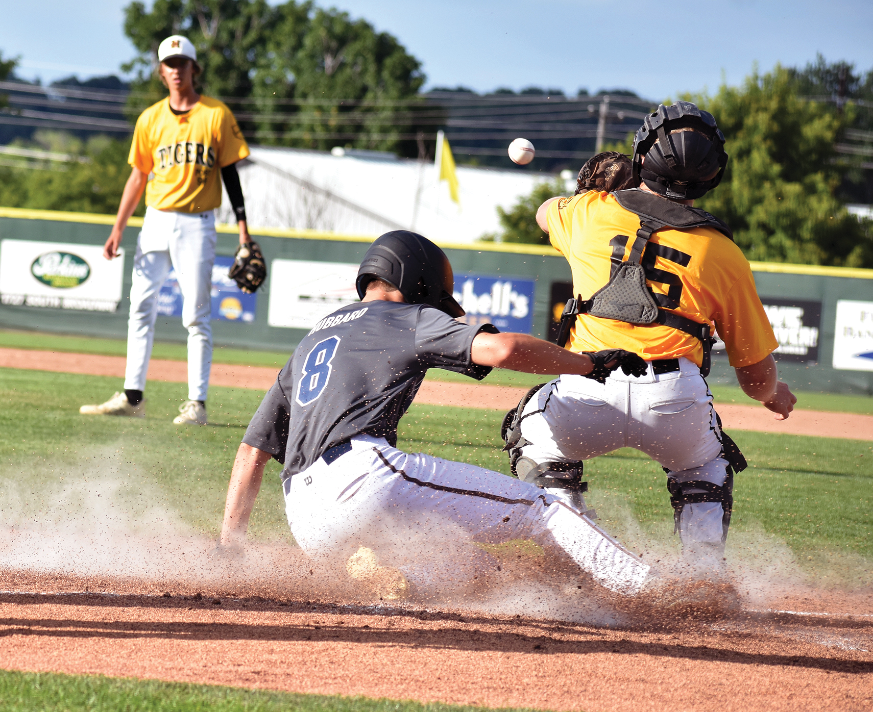 VFW Silver solid on fundamentals in win over Hutchinson News, Sports